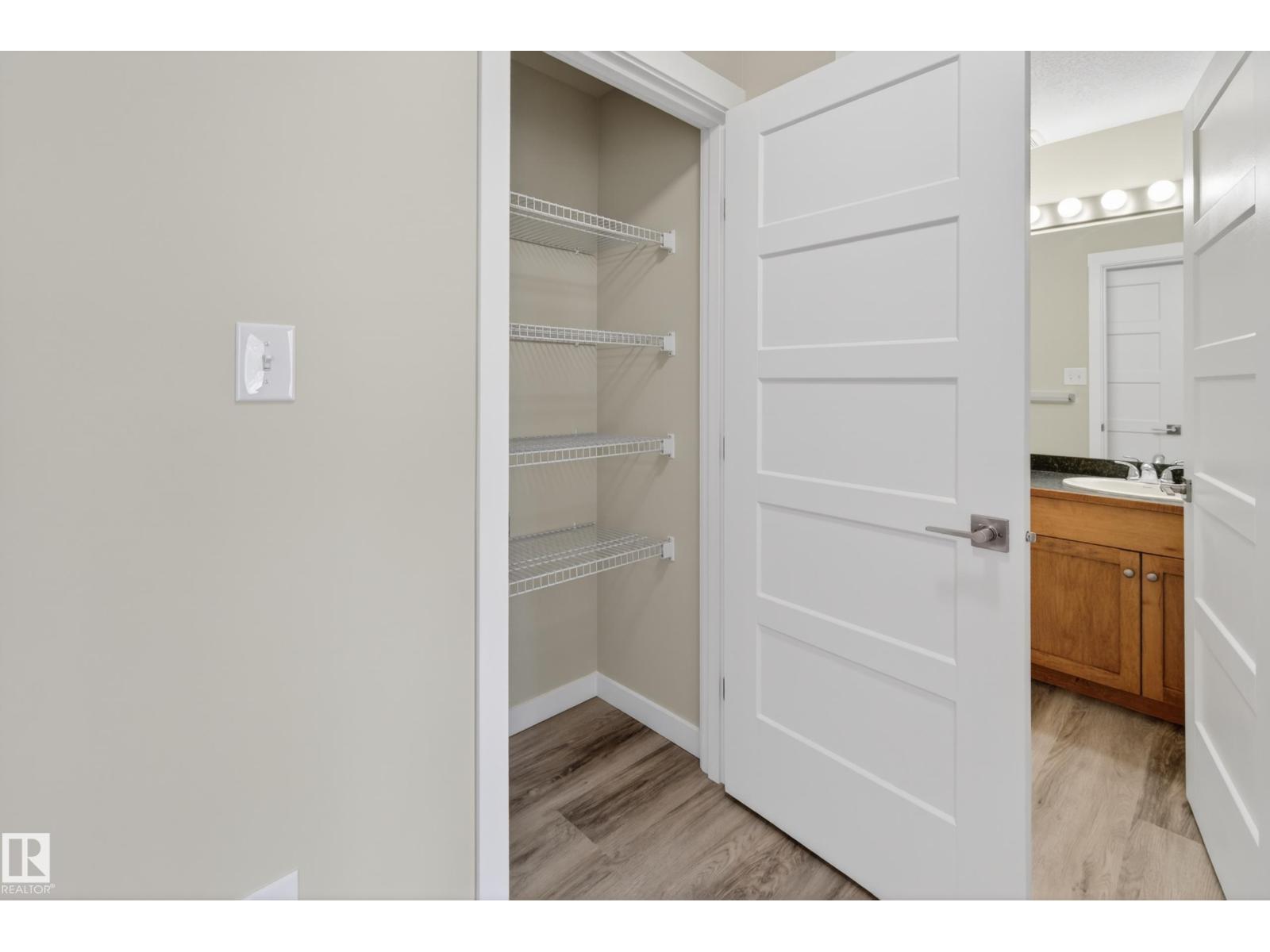 #212 5340 199 ST NW - 38