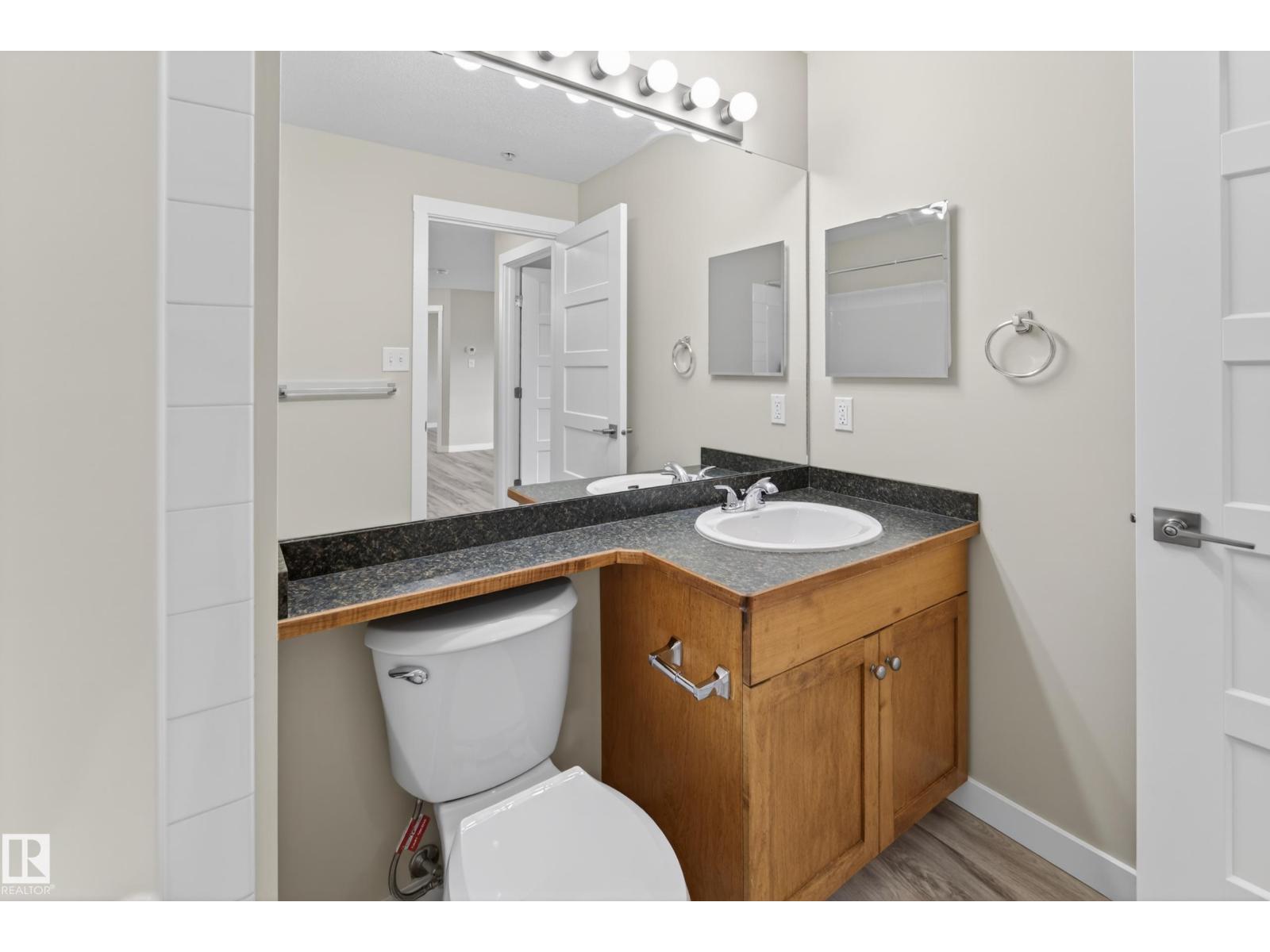 #212 5340 199 ST NW - 40