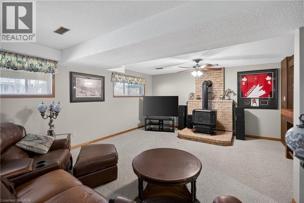 328 MACCRAE Drive, Caledonia, Ontario, N3W1K6 — Photo 18