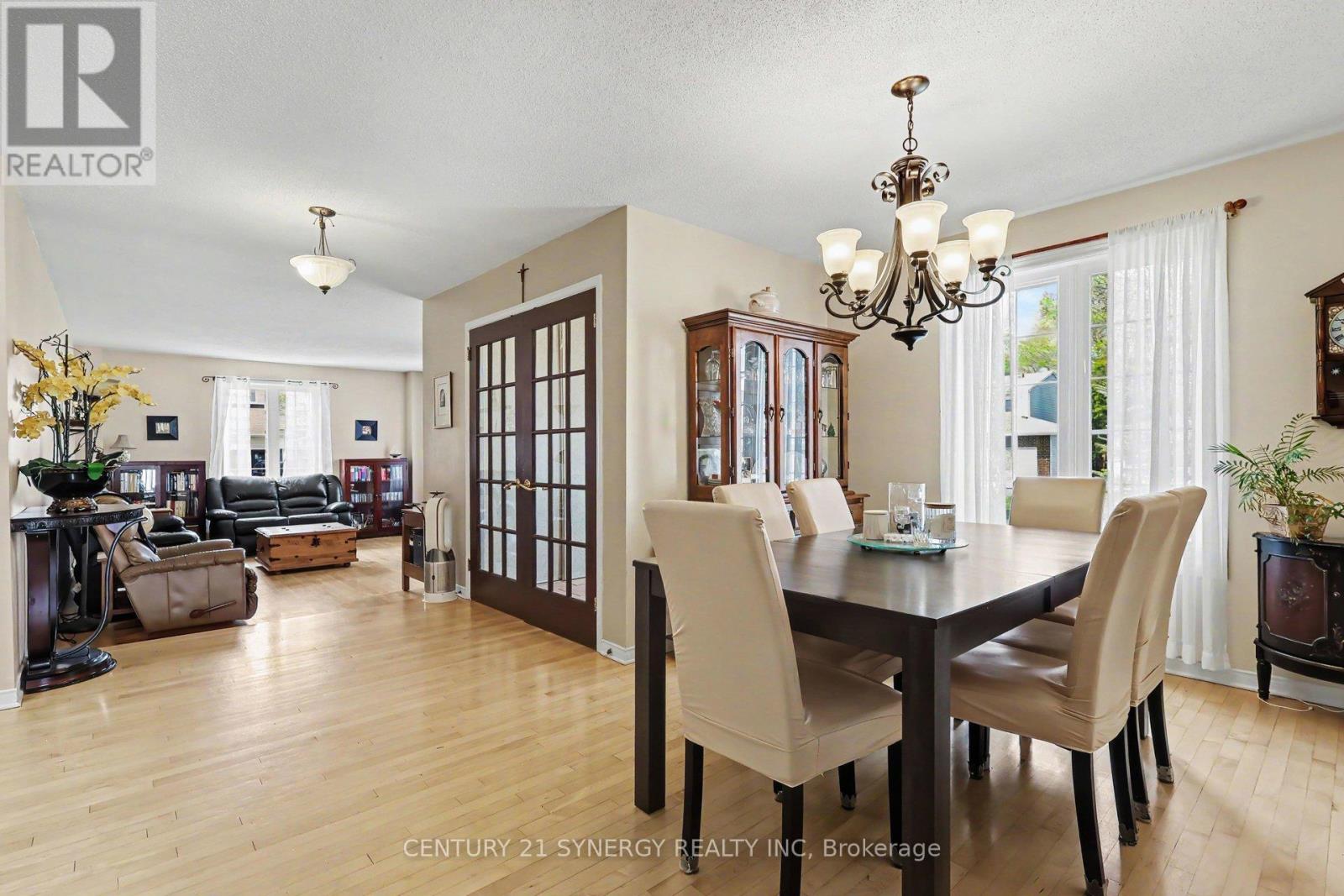 277 MCEACHERN CRESCENT - 8