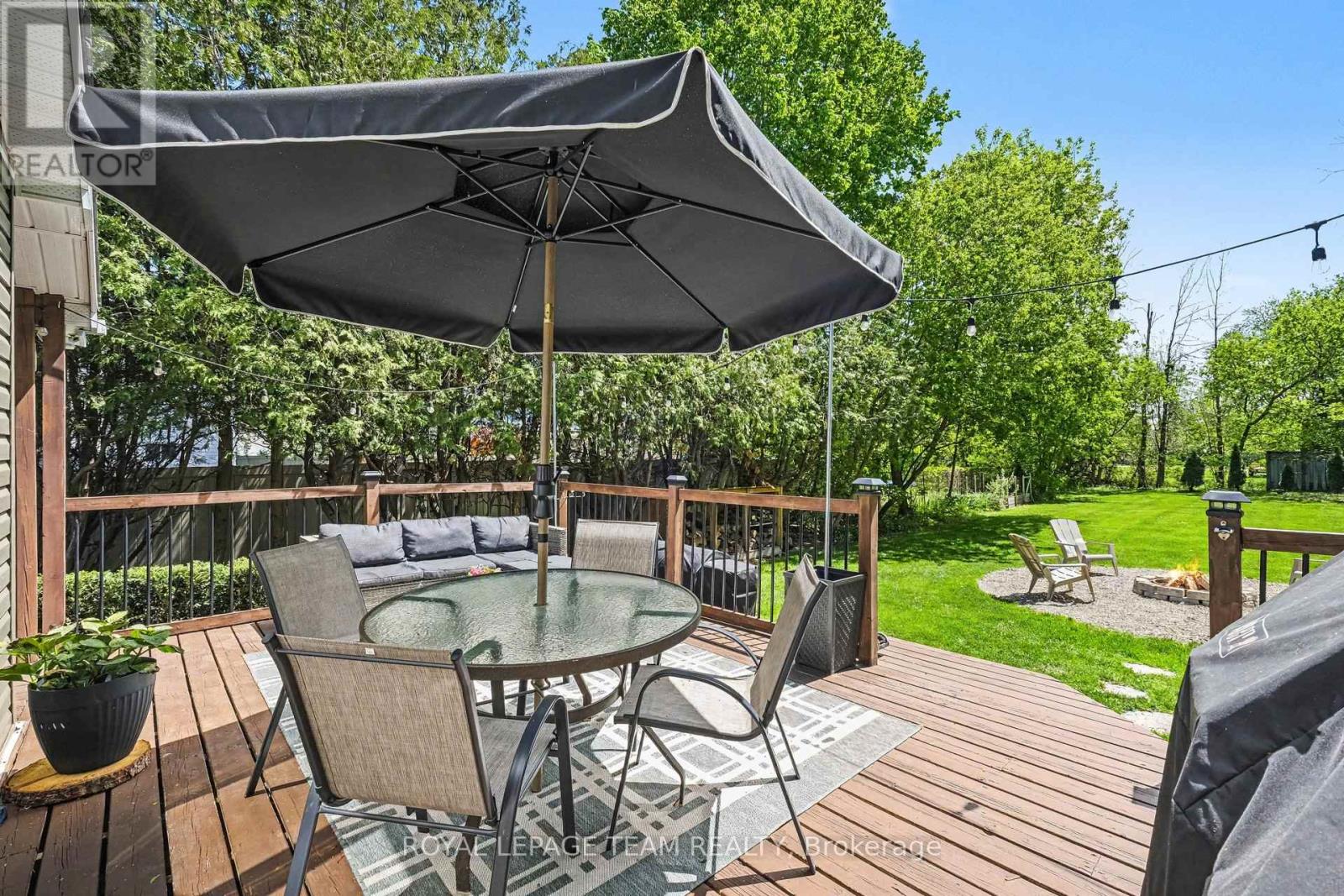 102 STRACHAN STREET - 39