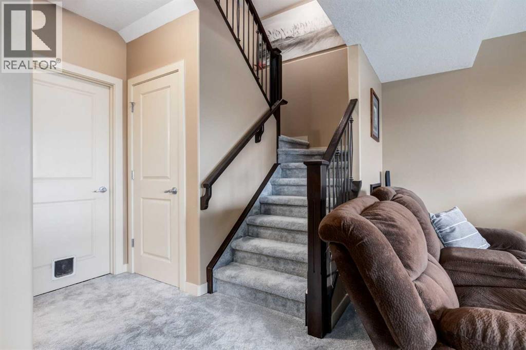 7 Sunset Way, Cochrane