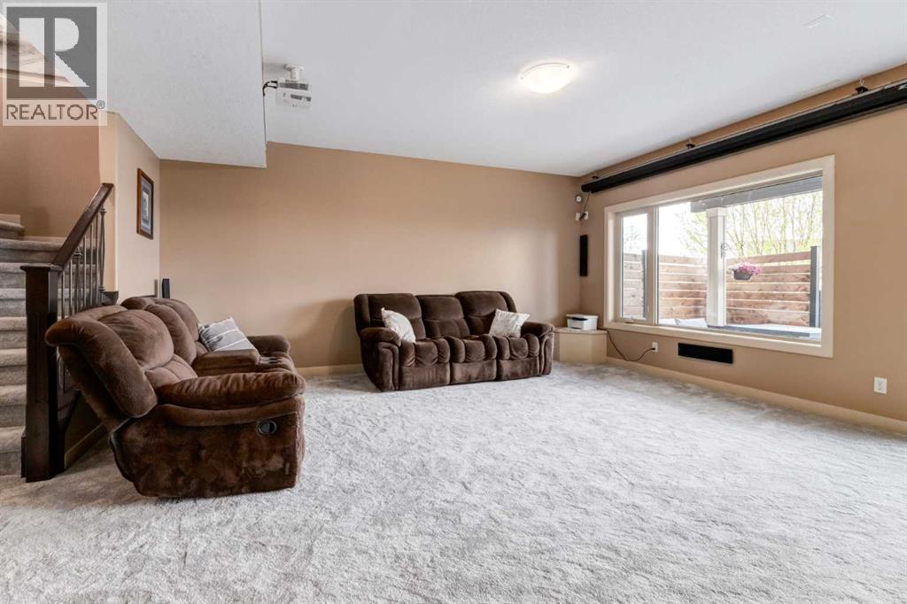 7 Sunset Way, Cochrane