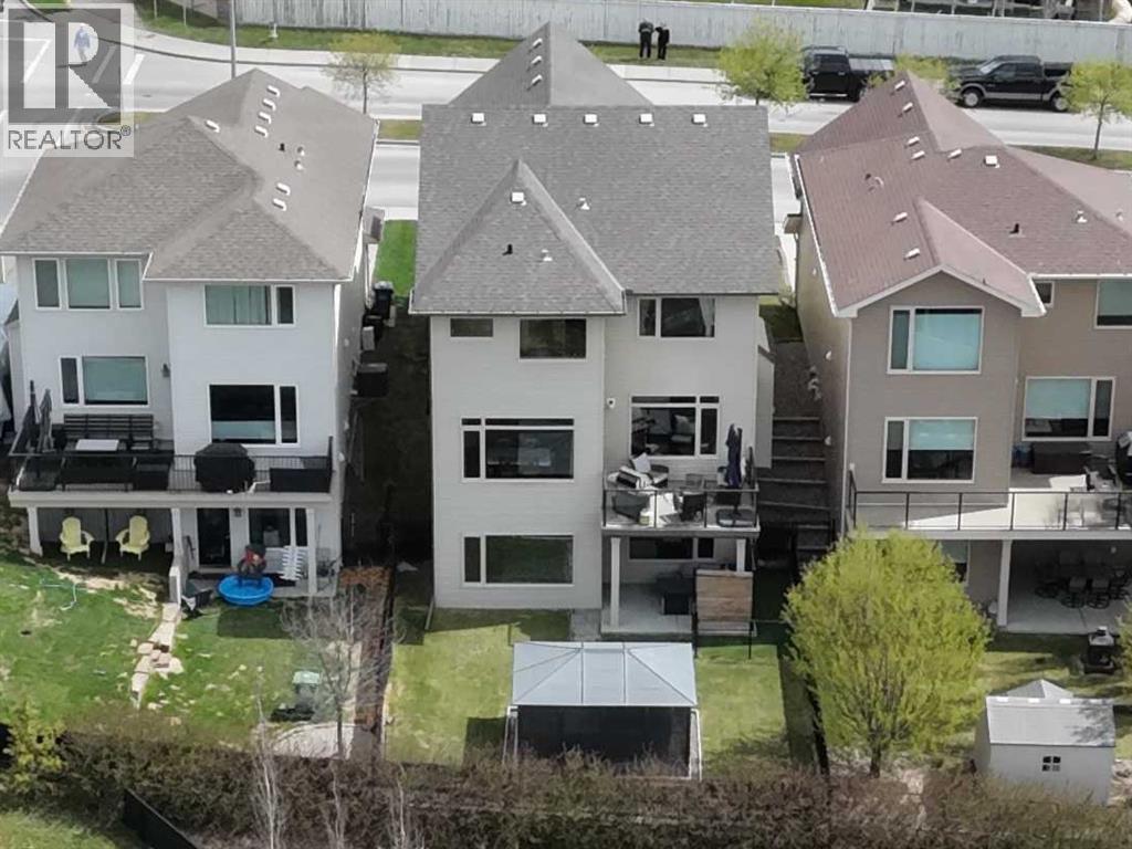7 Sunset Way, Cochrane