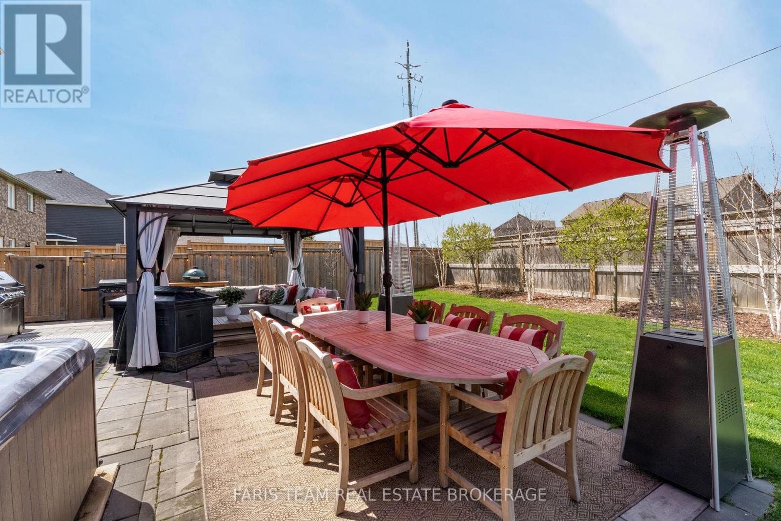 37 LOCKERBIE CRESCENT - 36
