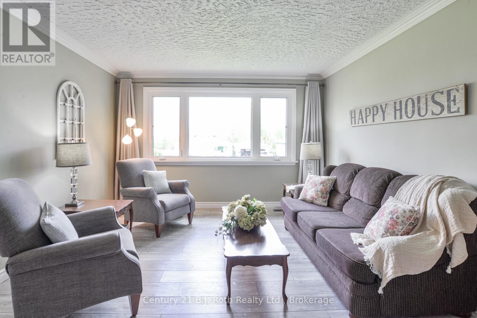 7 CHARLES ROAD - 12