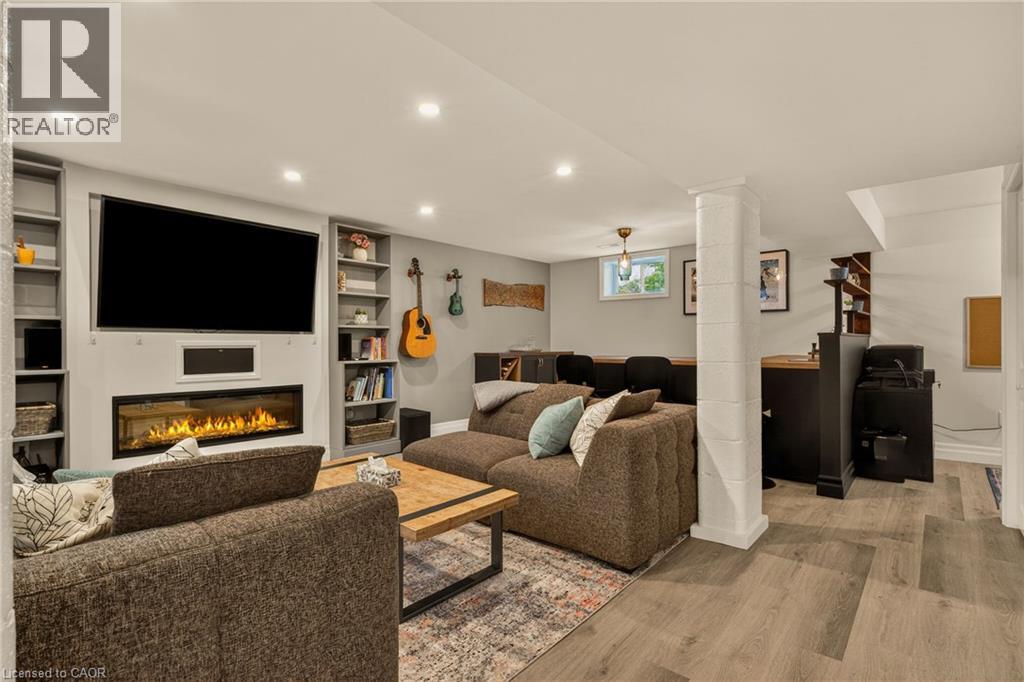 1396 NIELS Avenue, Burlington, Ontario, L7P2E4 — Photo 6