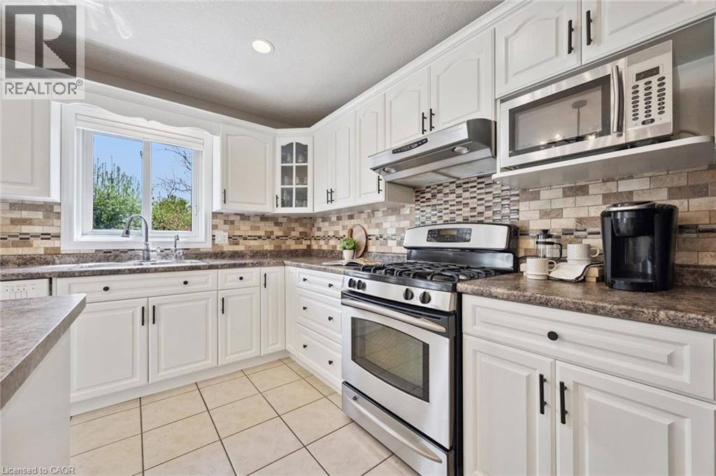 9 ERBACH Street, Baden, Ontario, N3A2L3 — Photo 20