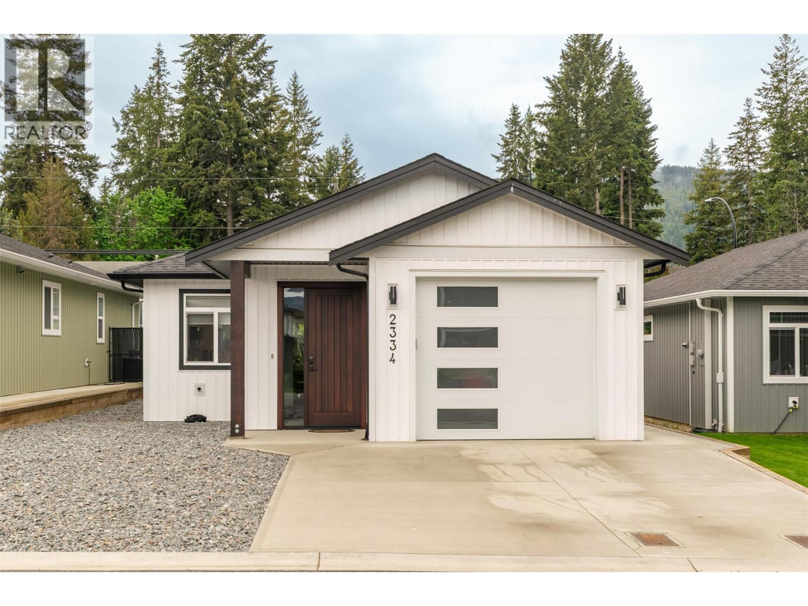  2334 6 Avenue Southeast, Salmon Arm