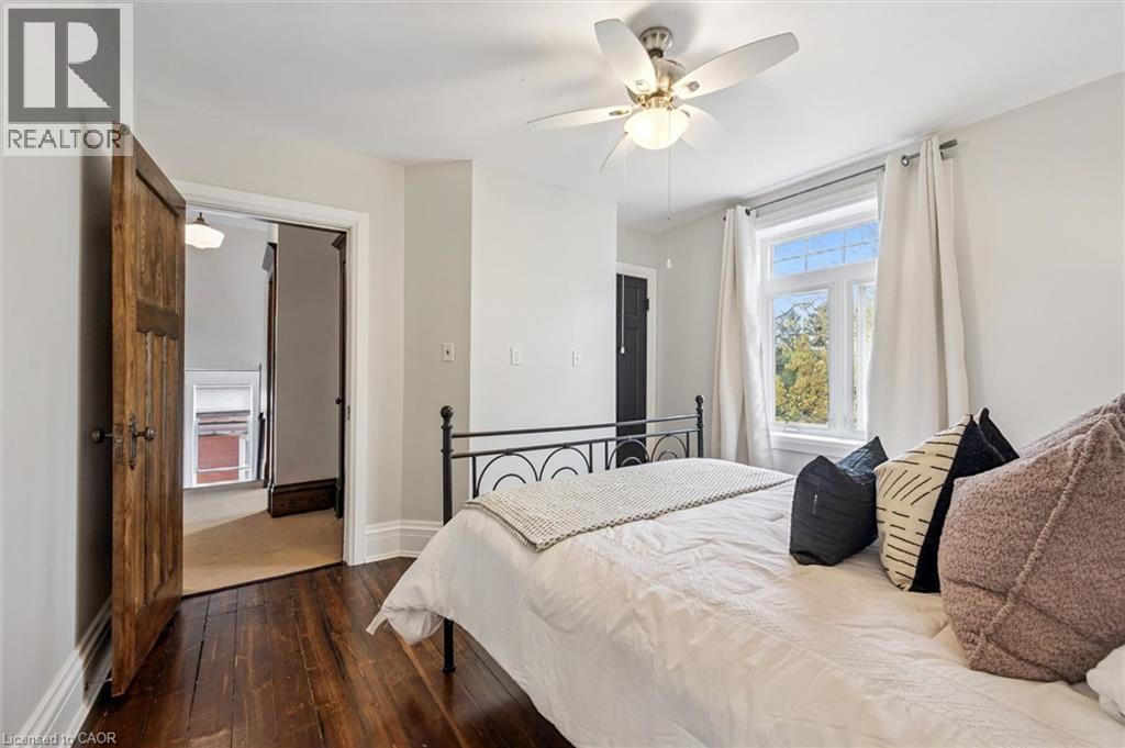 265 DOLPH Street N - 24