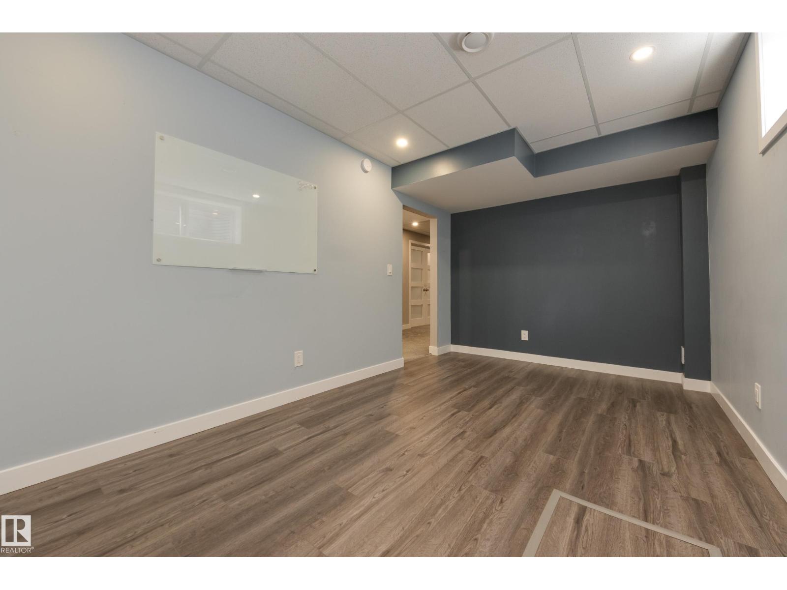 3005 SPENCE WD SW - 42