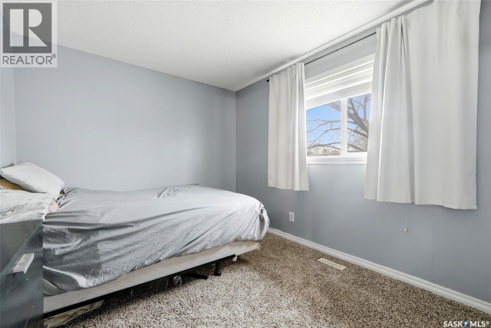 862 Worobetz CRESCENT N - 15