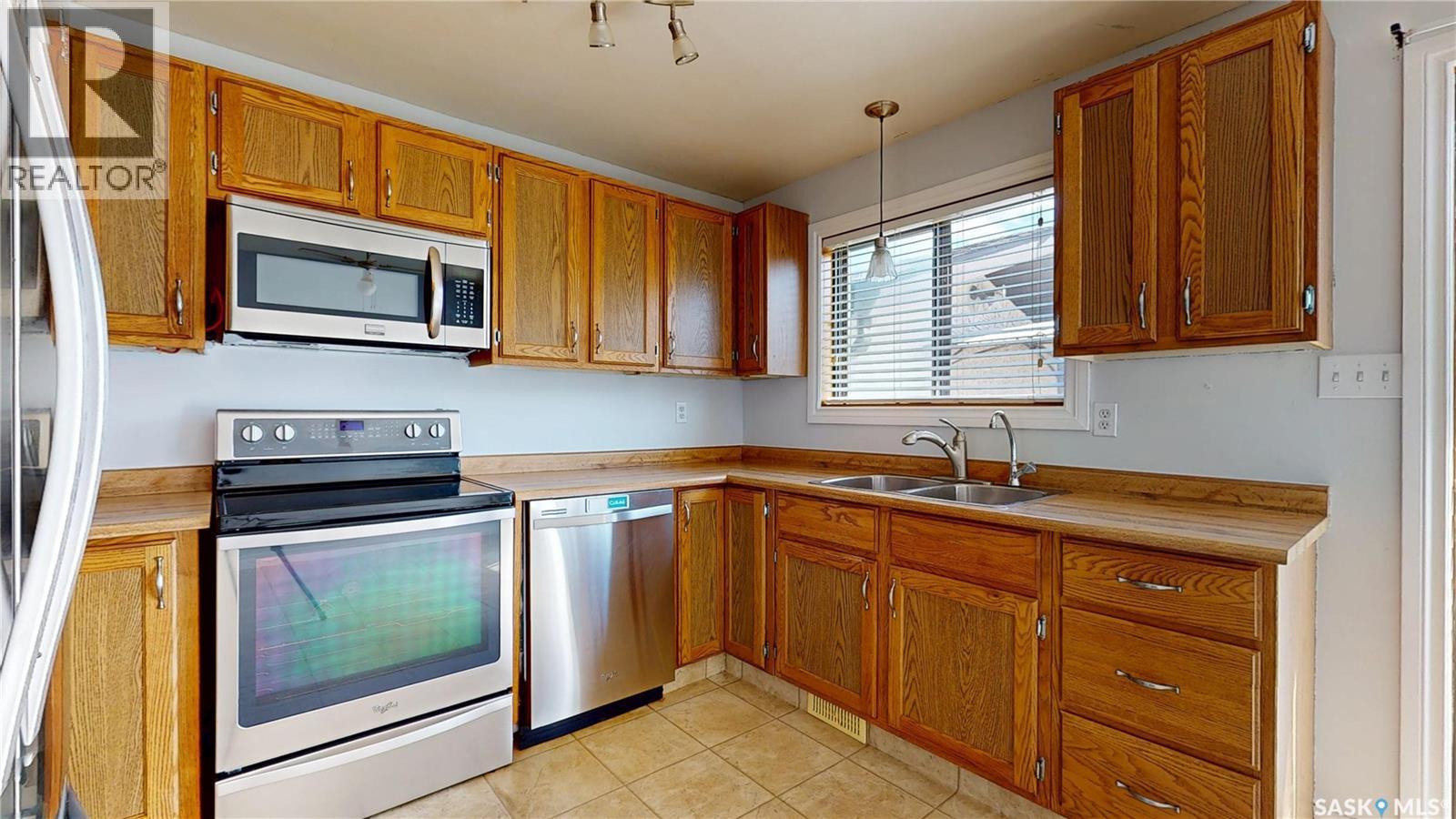 1134 Brown STREET - 11