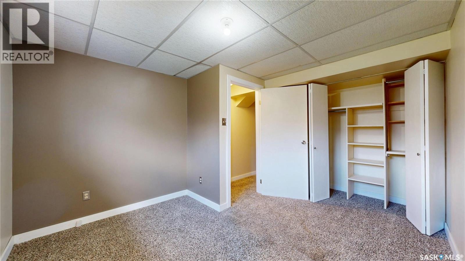 1134 Brown STREET - 34