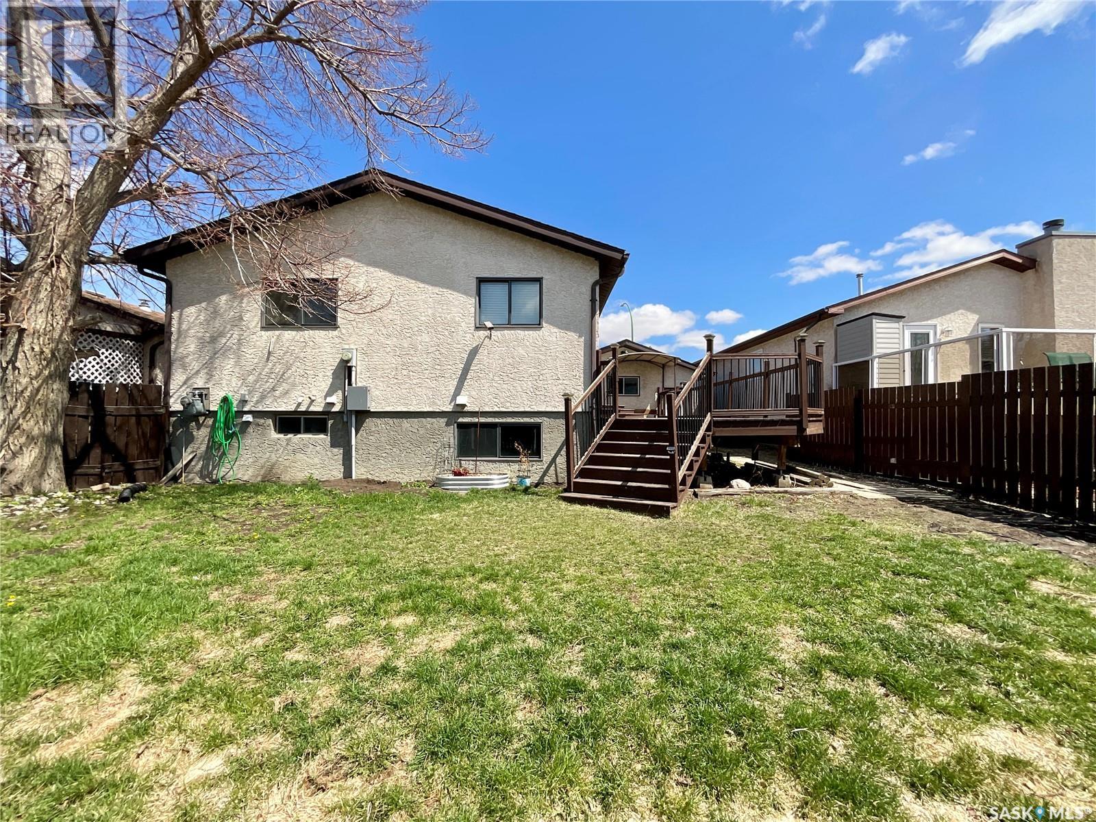1134 Brown STREET - 43