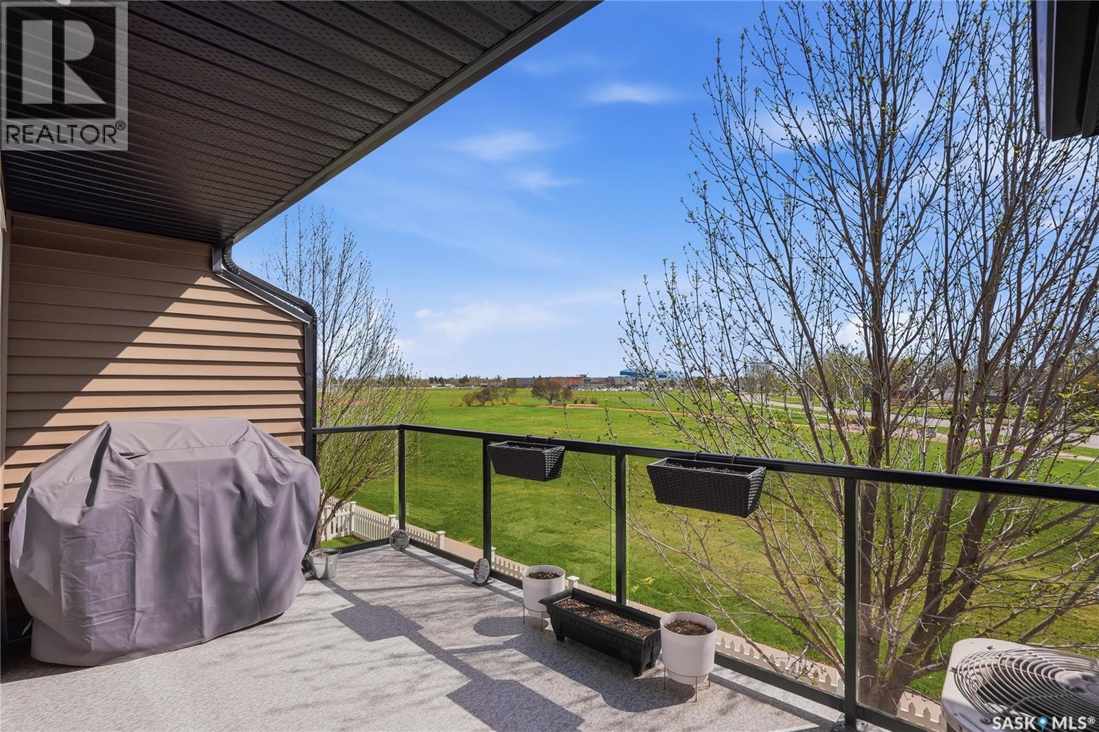 #610 110 Shillington CRESCENT - 36