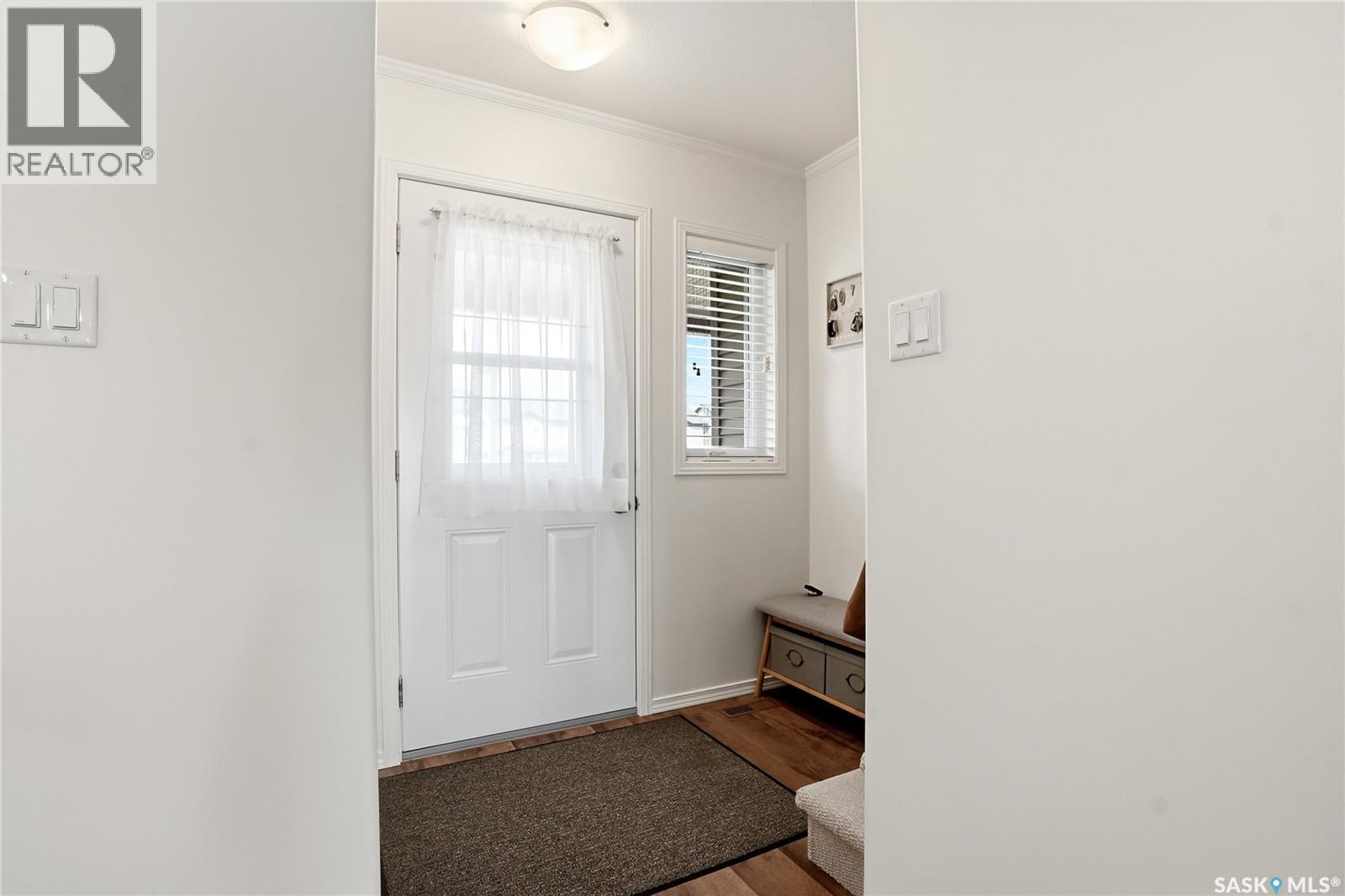 #610 110 Shillington CRESCENT - 4