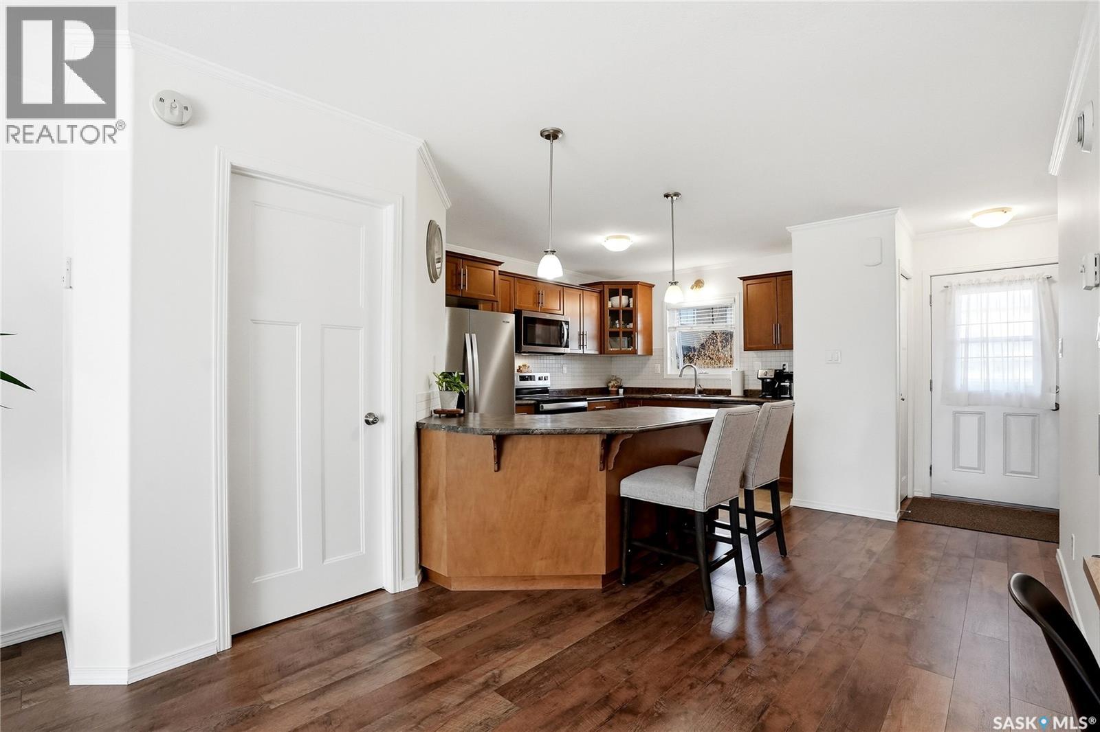 #610 110 Shillington CRESCENT - 7
