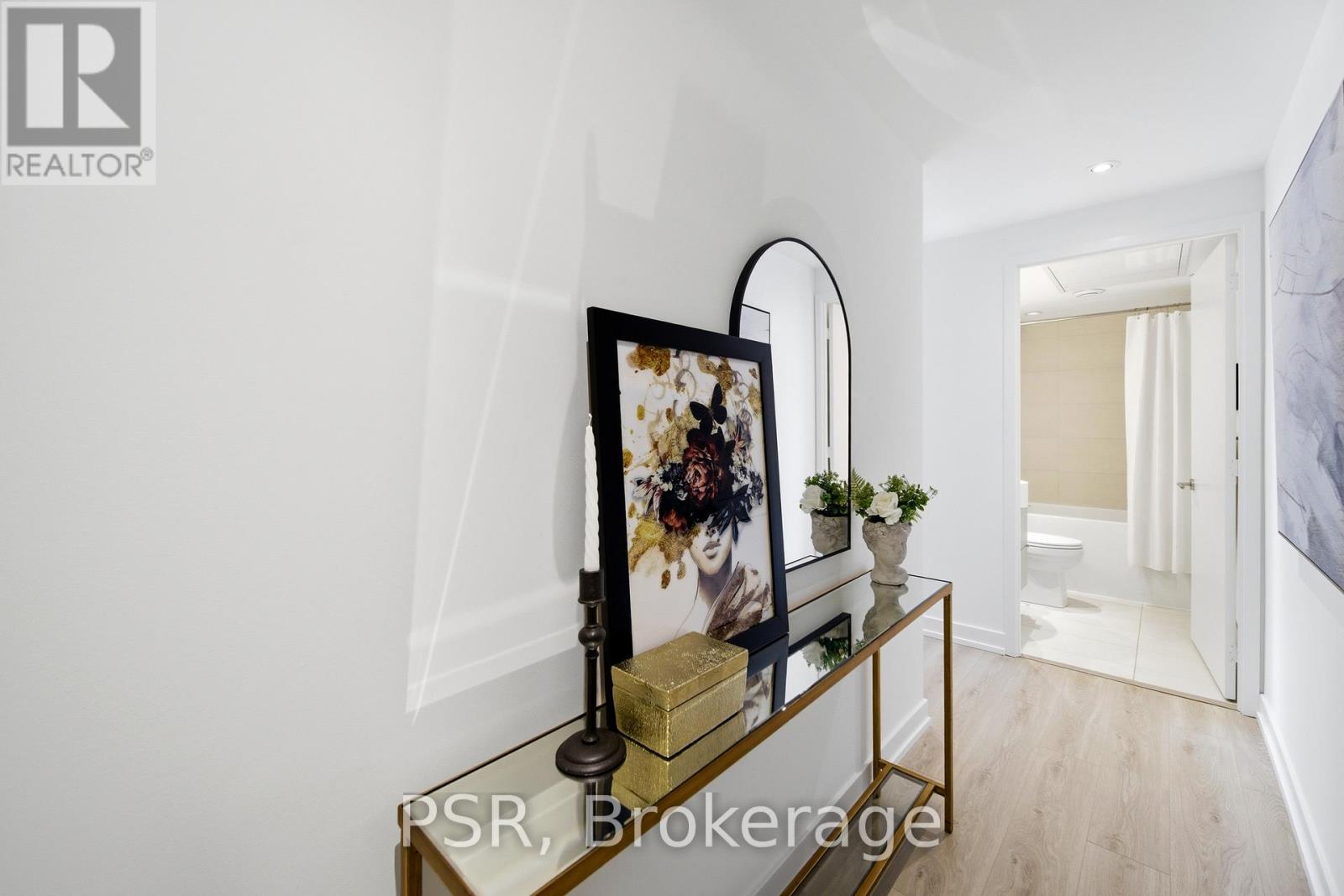 #2005 161 ROEHAMPTON AVENUE - 18