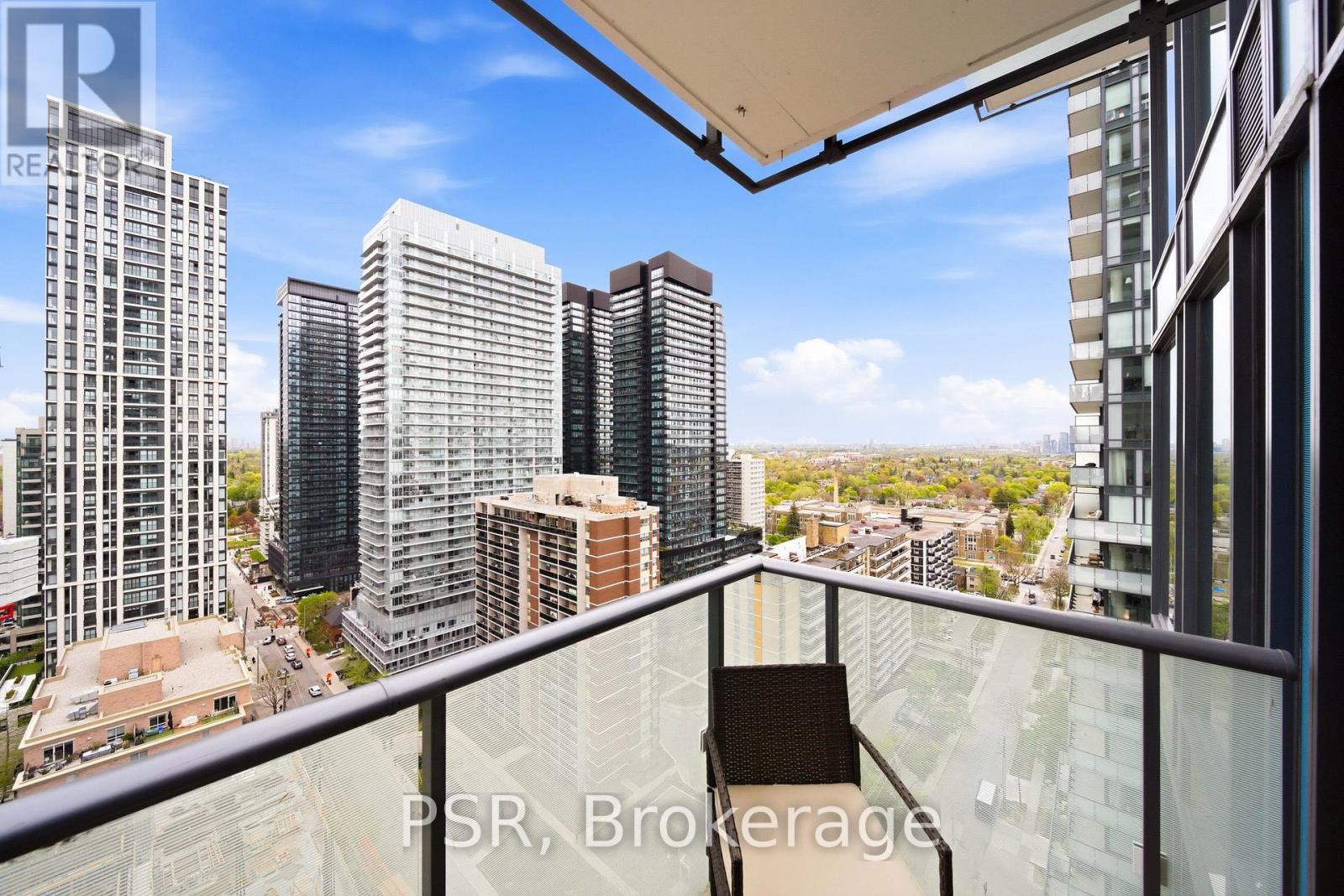 #2005 161 ROEHAMPTON AVENUE - 23
