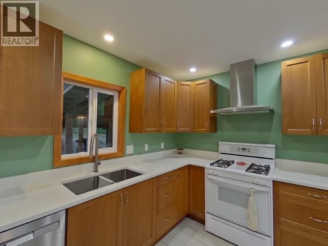 4002 HIGHWAY 101 - 8