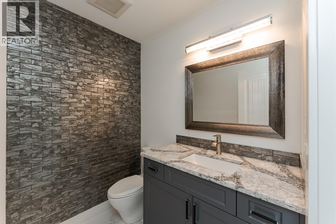 7825 BEAVER ROAD - 19