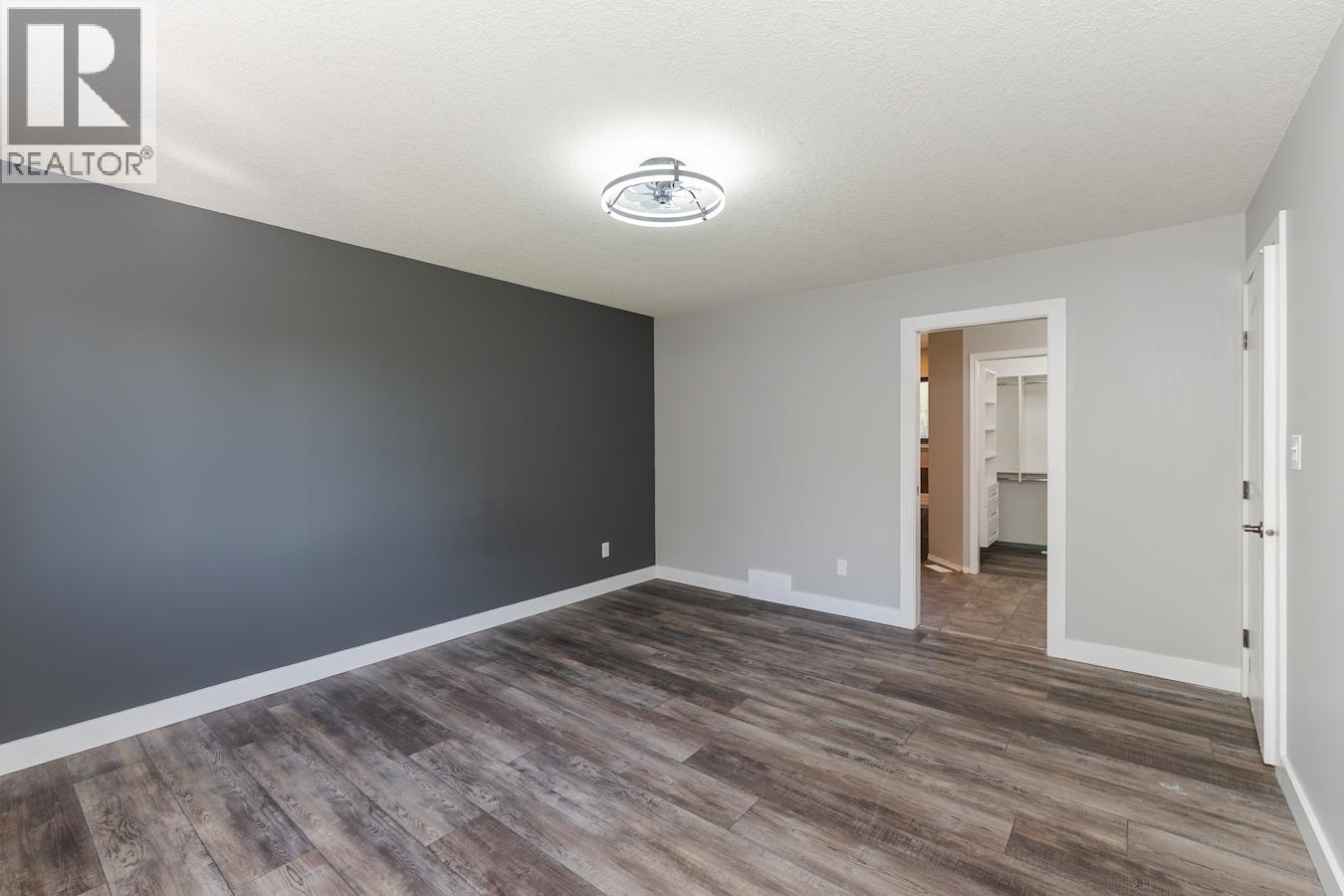 7825 BEAVER ROAD - 21