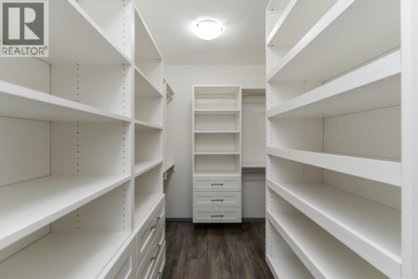7825 BEAVER ROAD - 24