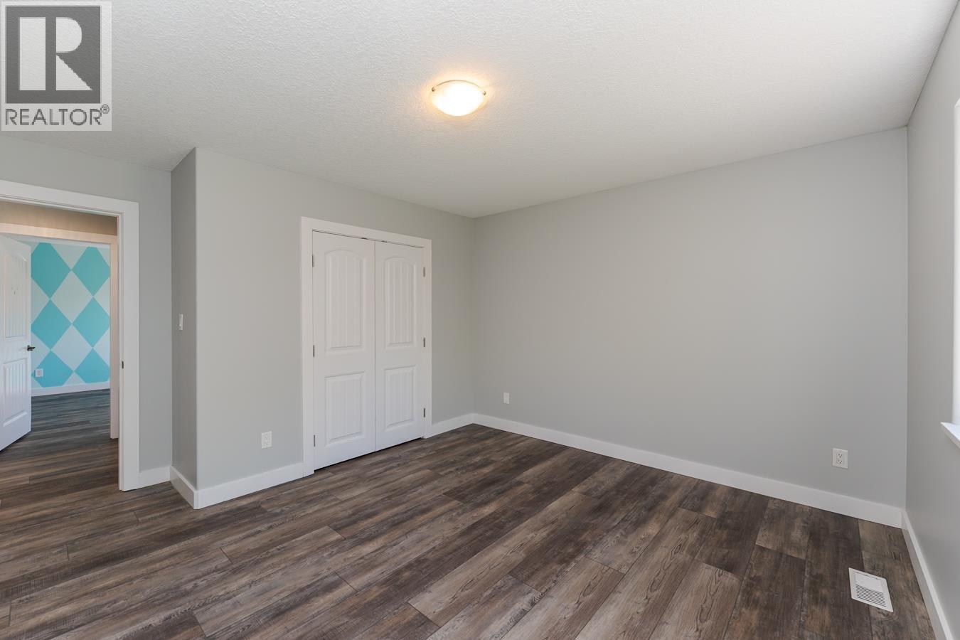 7825 BEAVER ROAD - 26