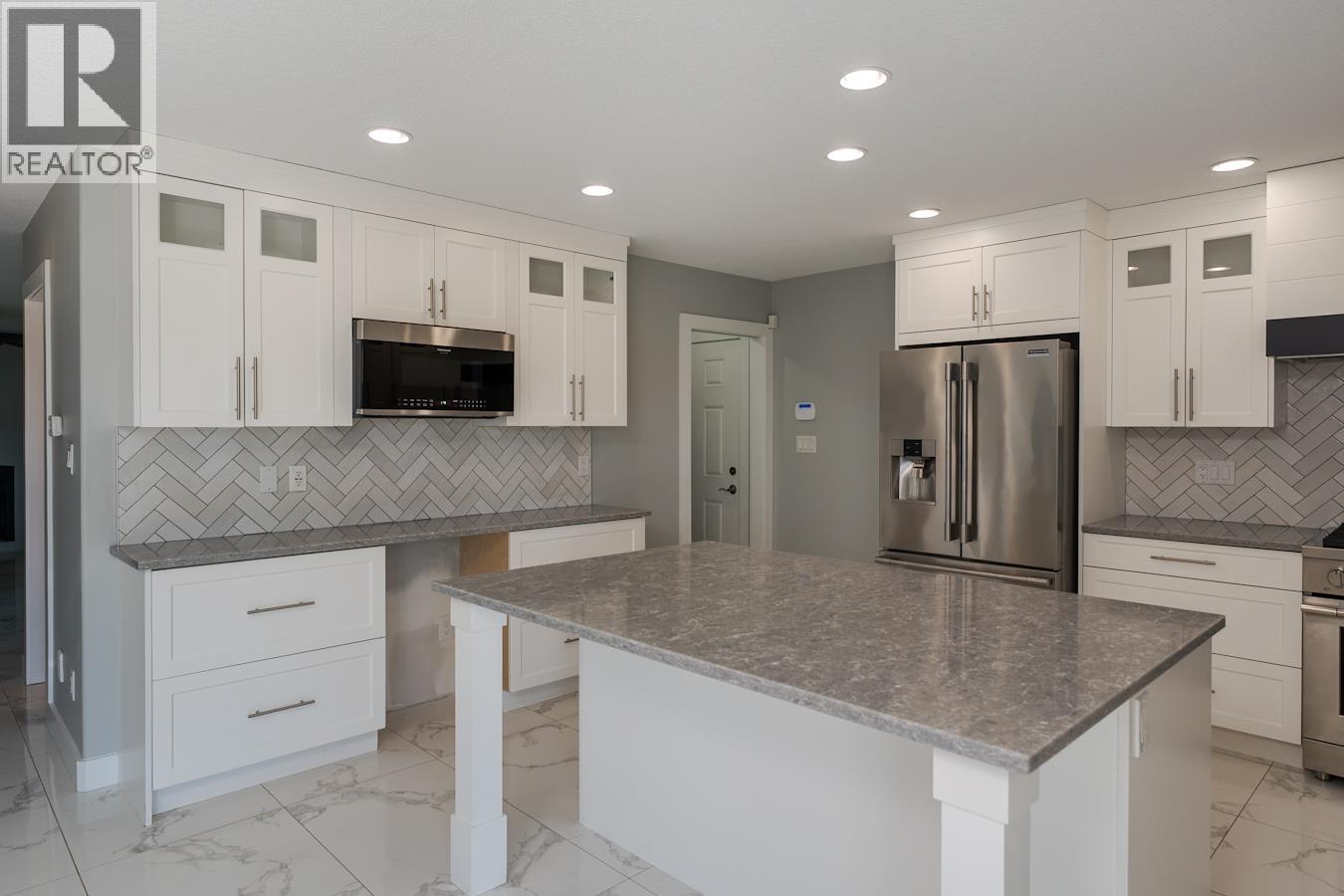 7825 BEAVER ROAD - 7