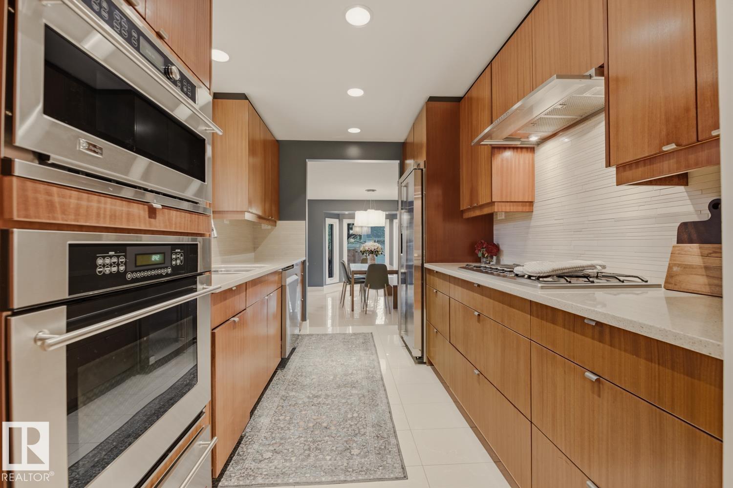 6310 109A ST NW - 13