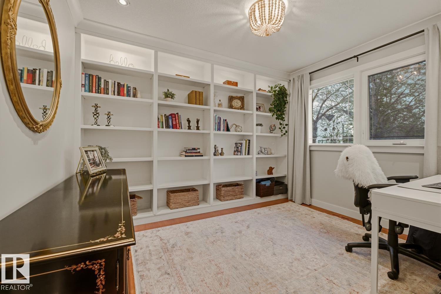 6310 109A ST NW - 4