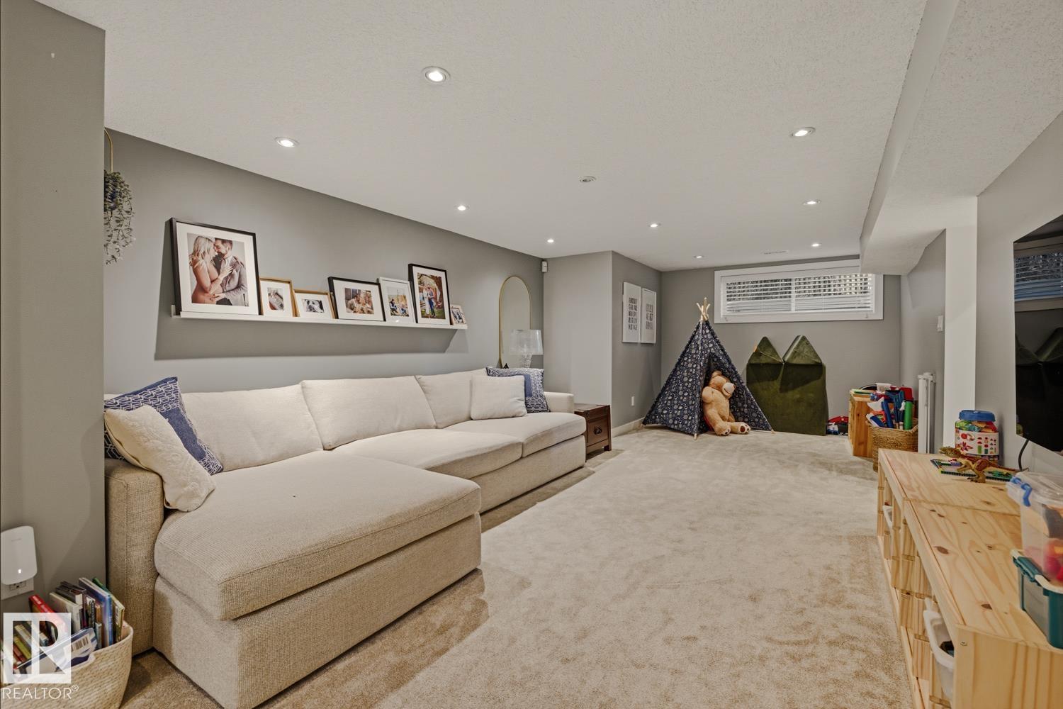 6310 109A ST NW - 31