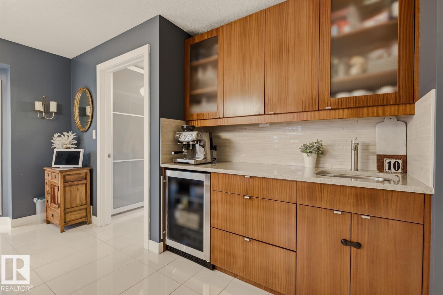 6310 109A ST NW - 17