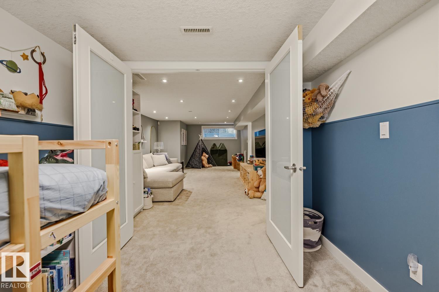 6310 109A ST NW - 34