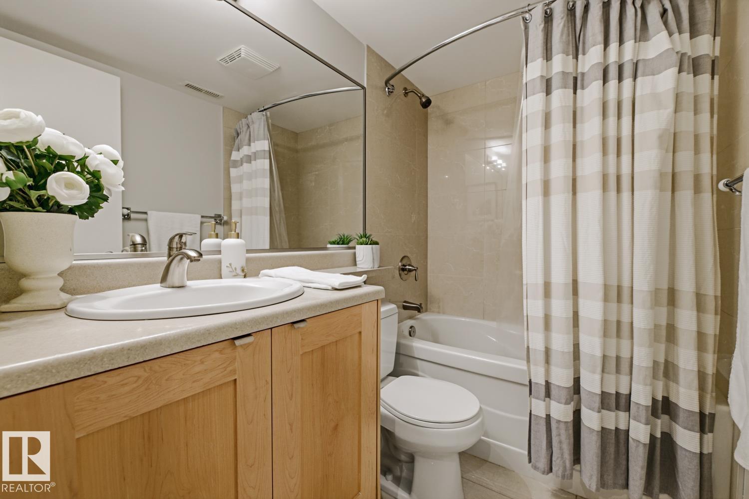 6310 109A ST NW - 36