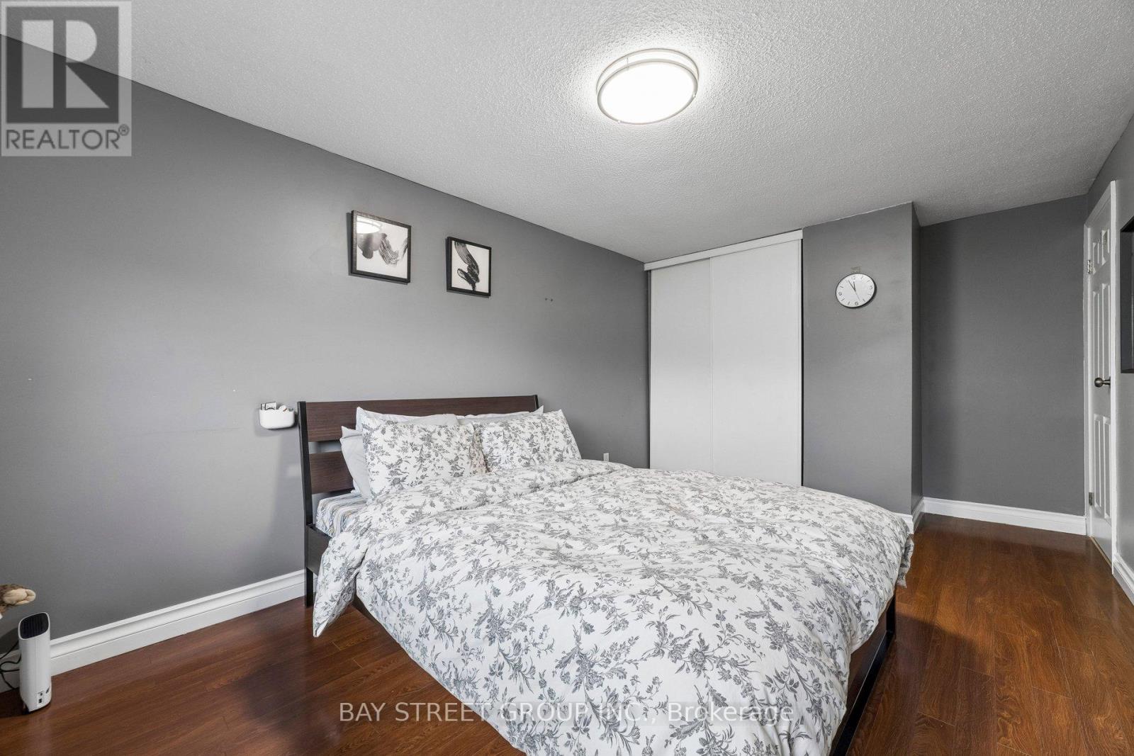 1165 SOUTHDALE AVENUE S - 22