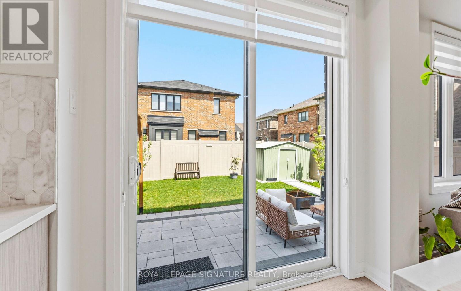 34 BRODEN CRESCENT - 9
