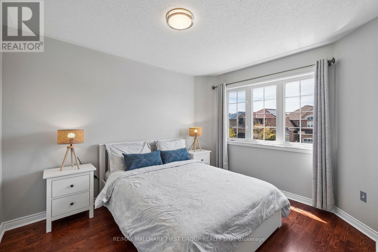 43 NOBBS DRIVE - 31