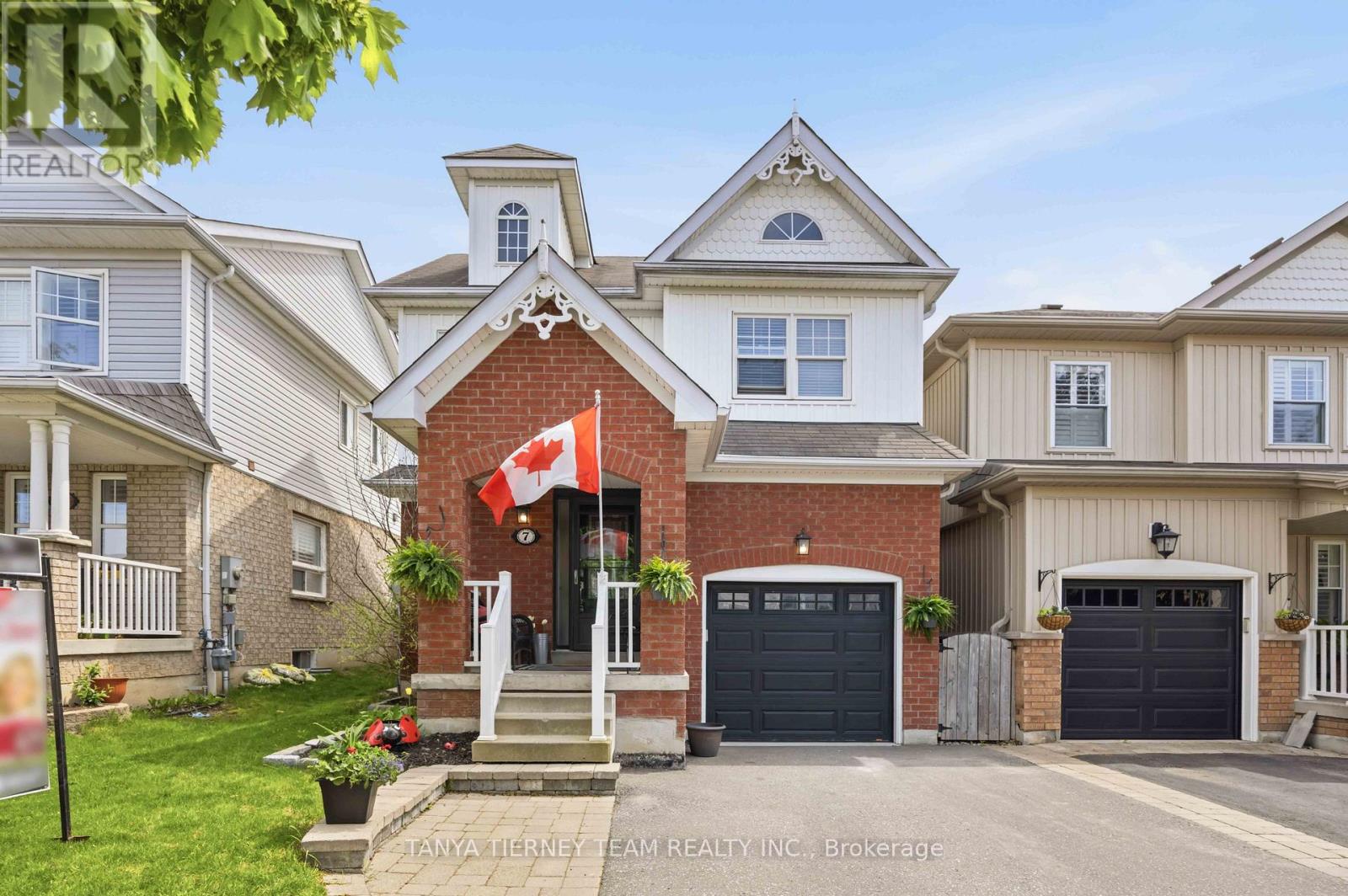 7 BROWNRIDGE PLACE - 1