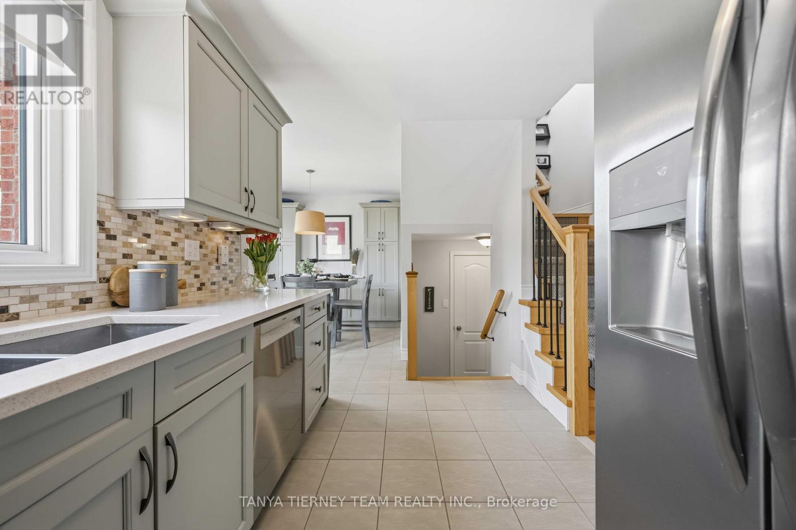 7 BROWNRIDGE PLACE - 16