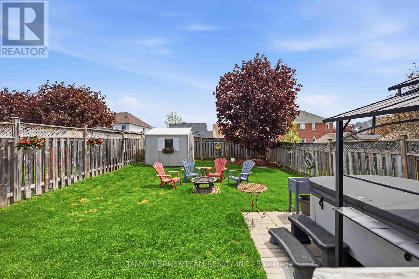 7 BROWNRIDGE PLACE - 40
