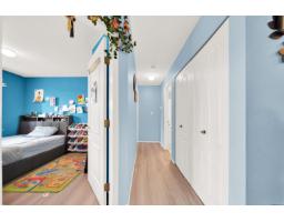 308 15160 108 Avenue, Surrey, BC V3R0V2 Photo 9