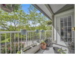 308 15160 108 Avenue, Surrey, BC V3R0V2 Photo 17