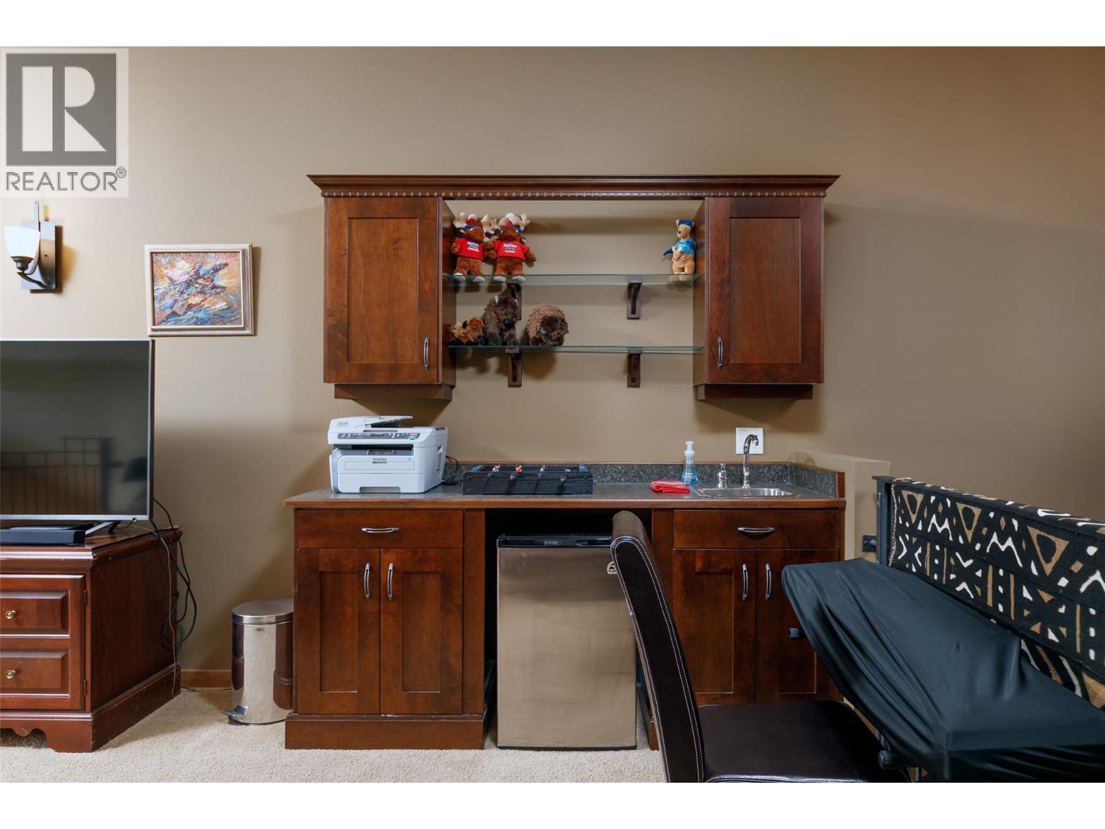 #6 5895 Snow Pines Way - 27