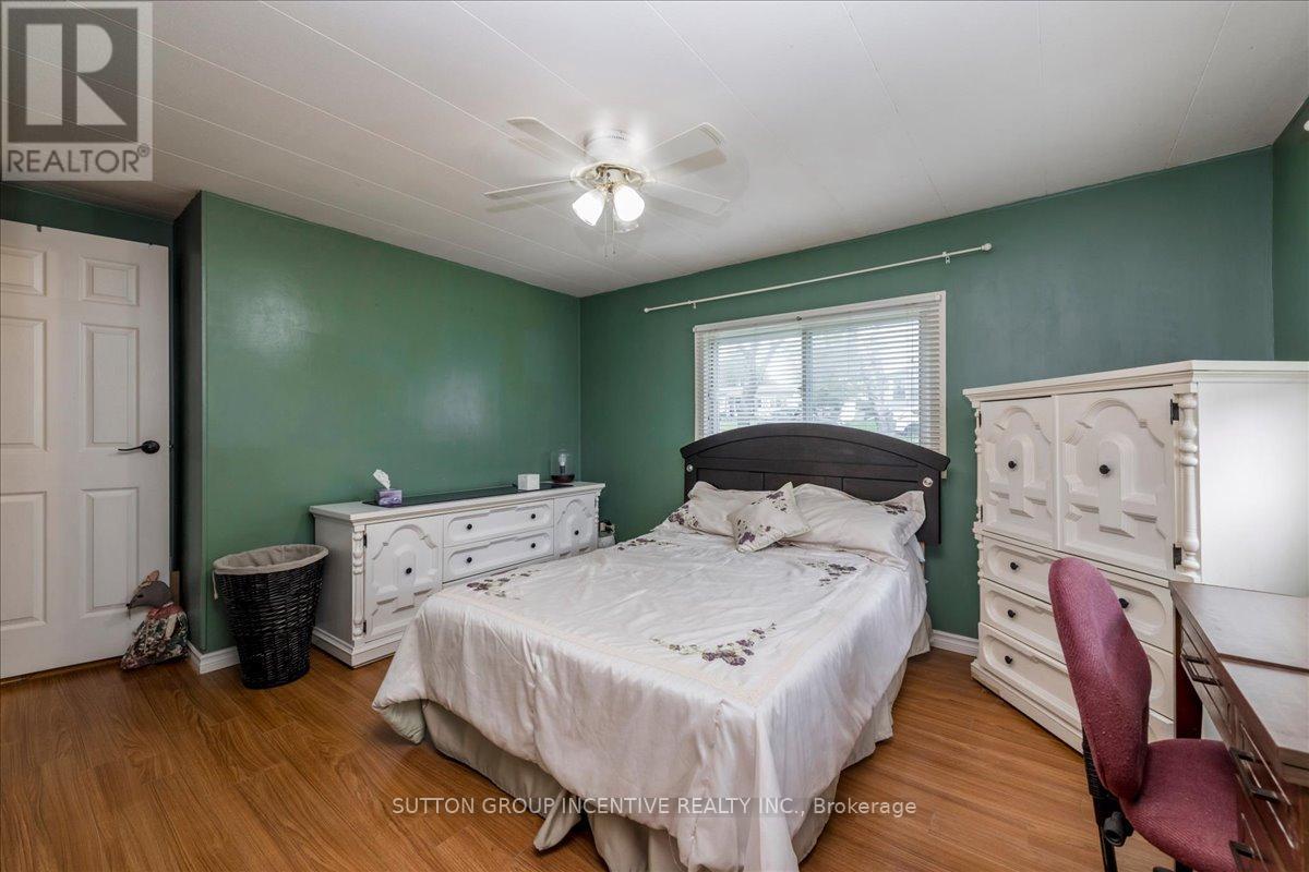 6 PINE HILL COURT - 14