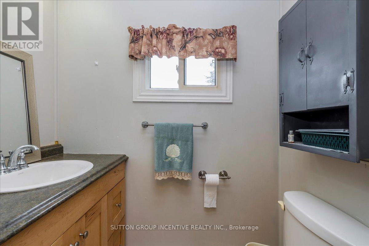 6 PINE HILL COURT - 15