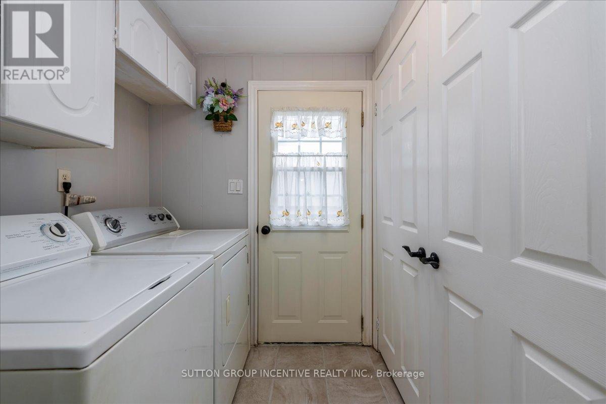 6 PINE HILL COURT - 8