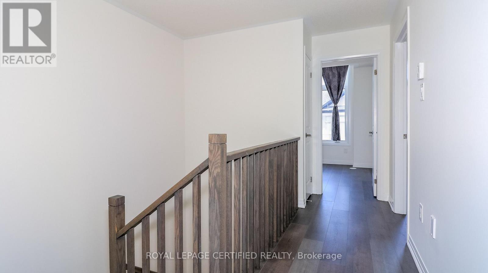 #54 5 HUGHES LANE - 23