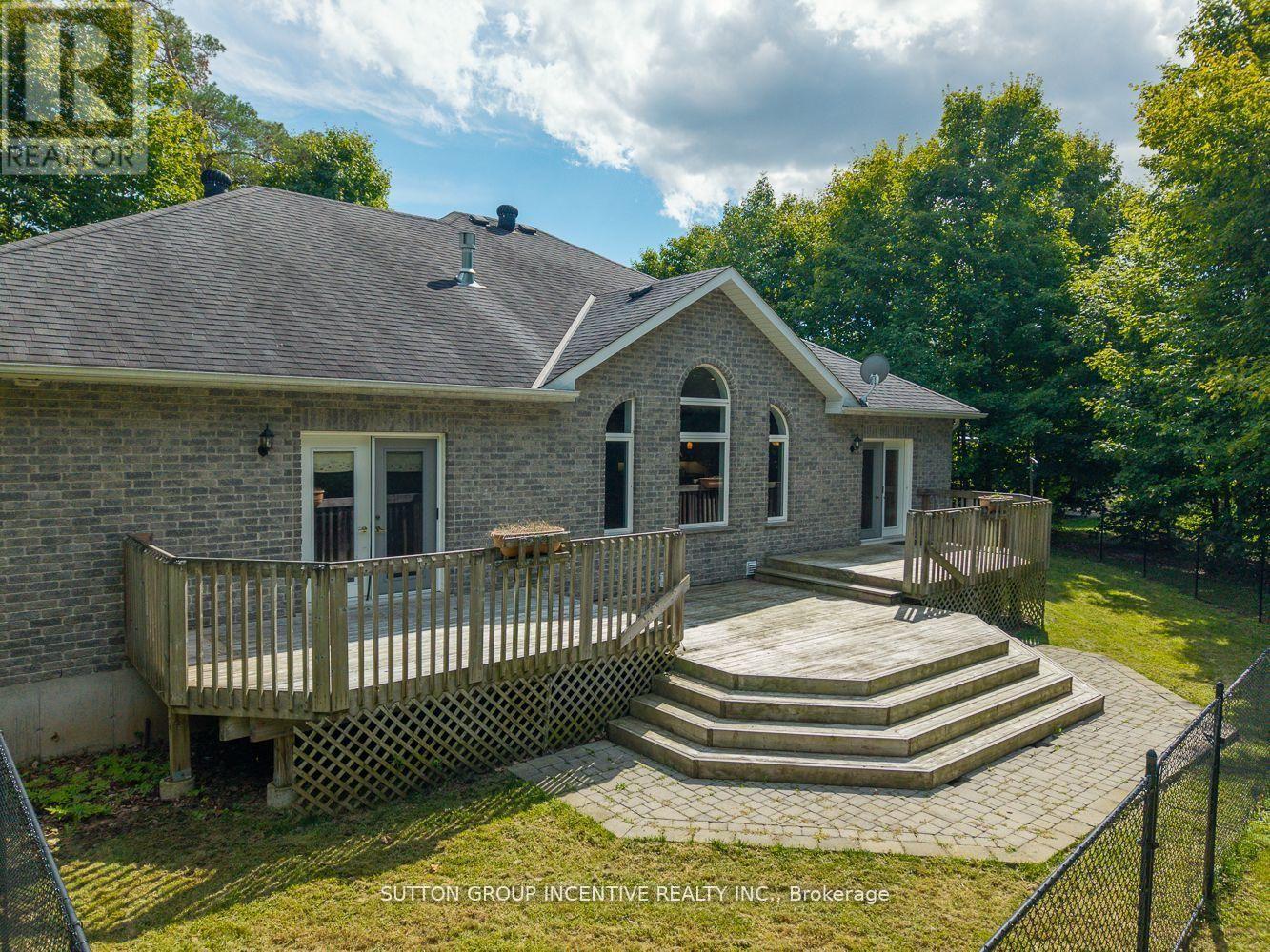 1882 PROVIDENCE LANE - 24